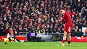 LPL又一概念神诞生！拿五杀如喝水独占LPL史一，赛后采访成亮点