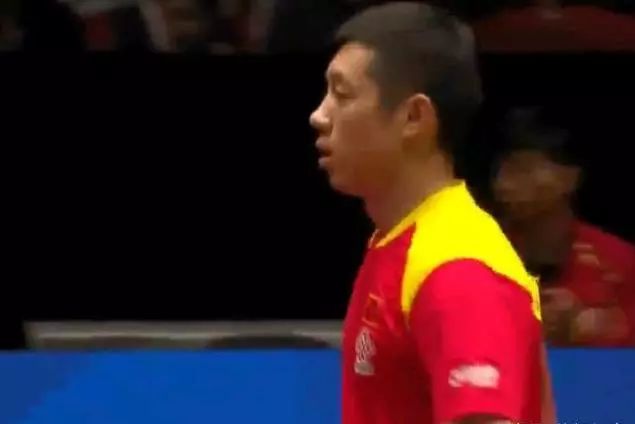 冷静地将球 冷静地将球